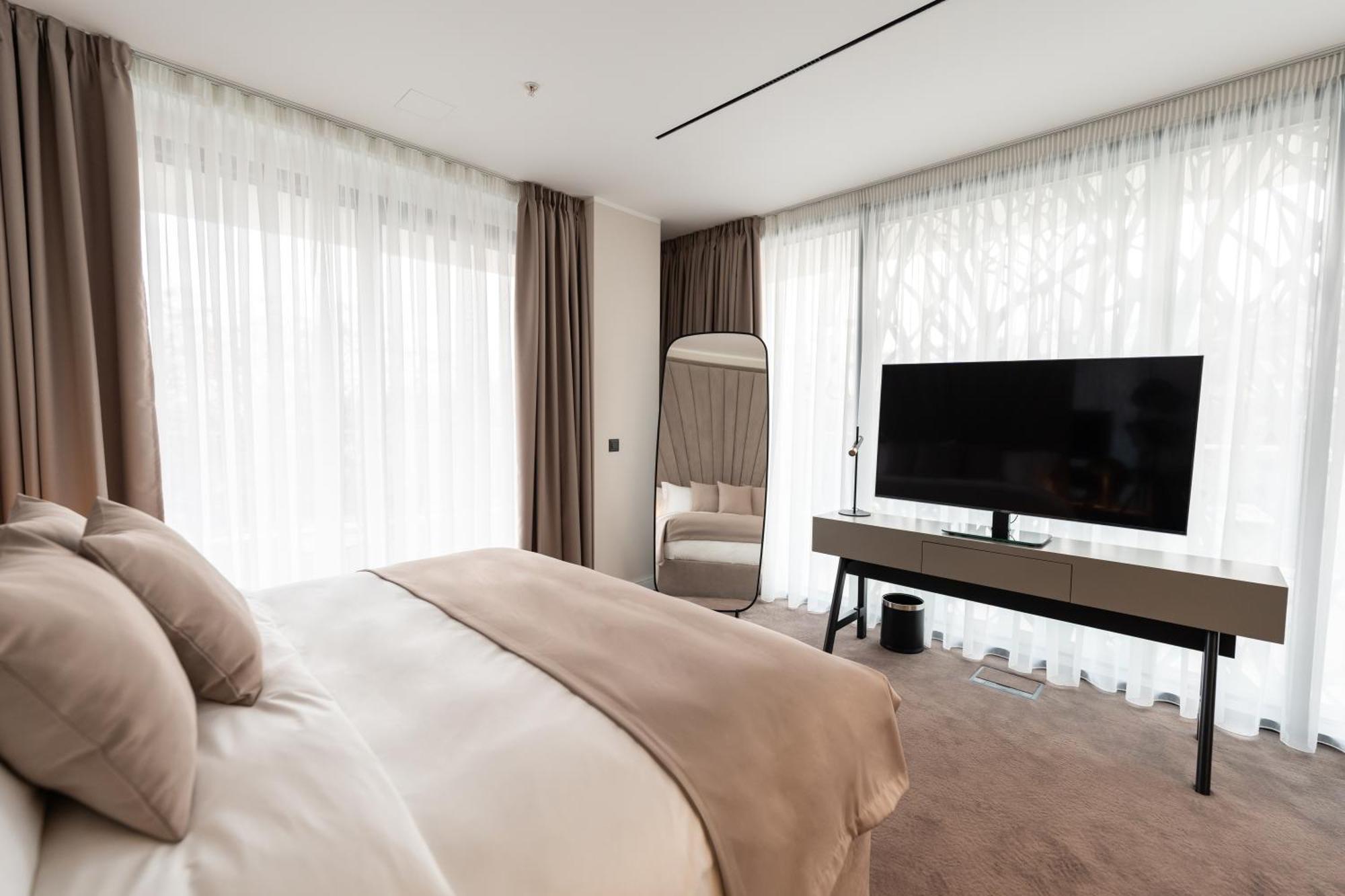 New Belgrade Premium Hotel Eksteriør bilde