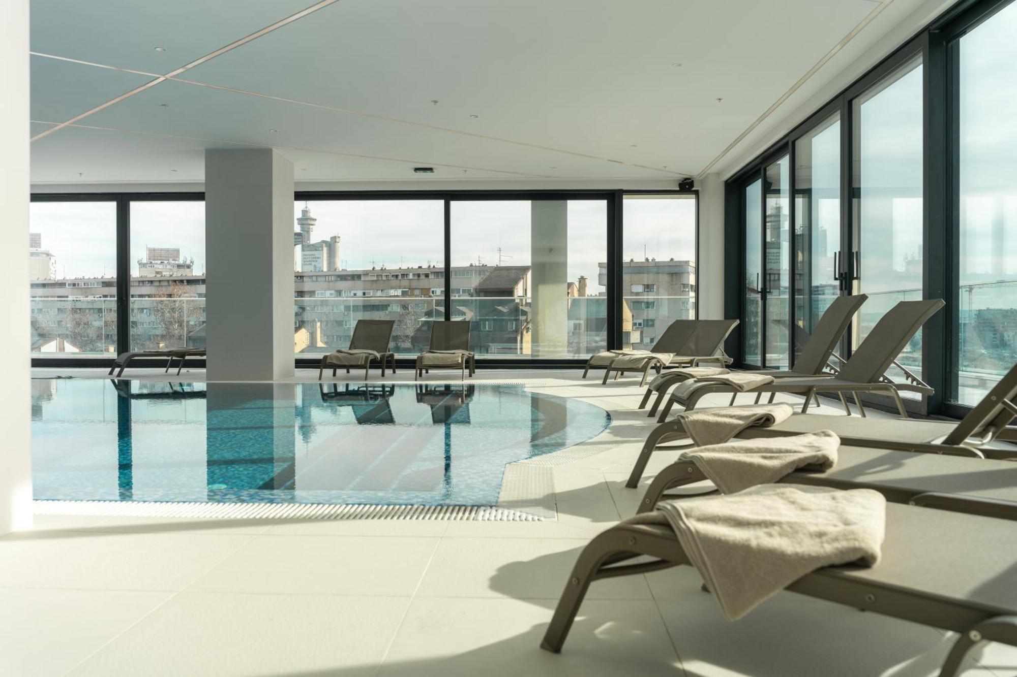 New Belgrade Premium Hotel Eksteriør bilde